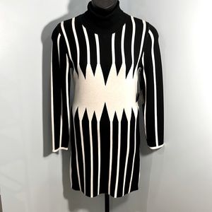 YU.K Black and White Knit Dress